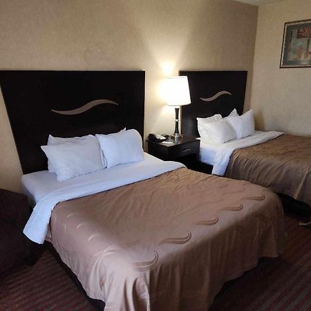 Quality Inn & Suites Somerset Extérieur photo